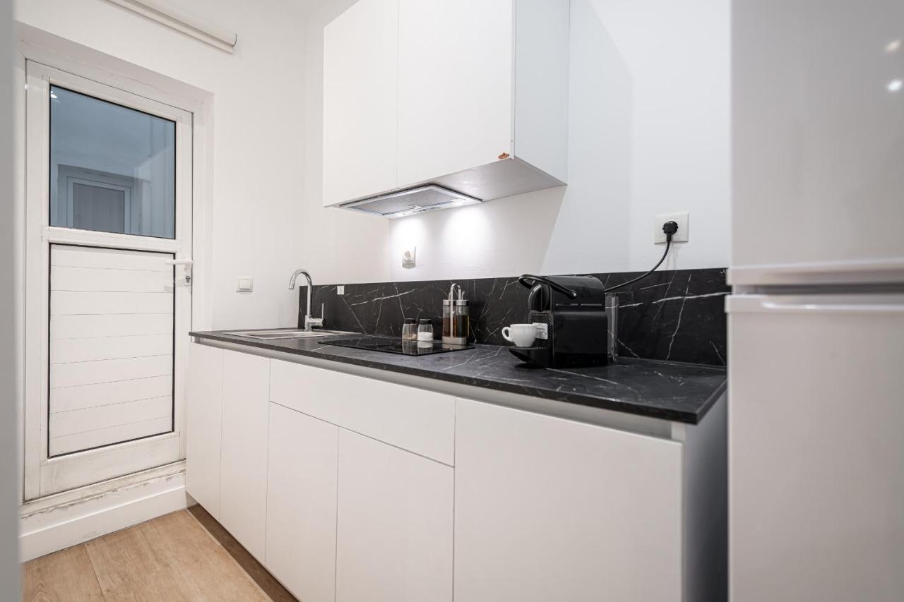 Kriel Suites By Liv Homes Athene Buitenkant foto