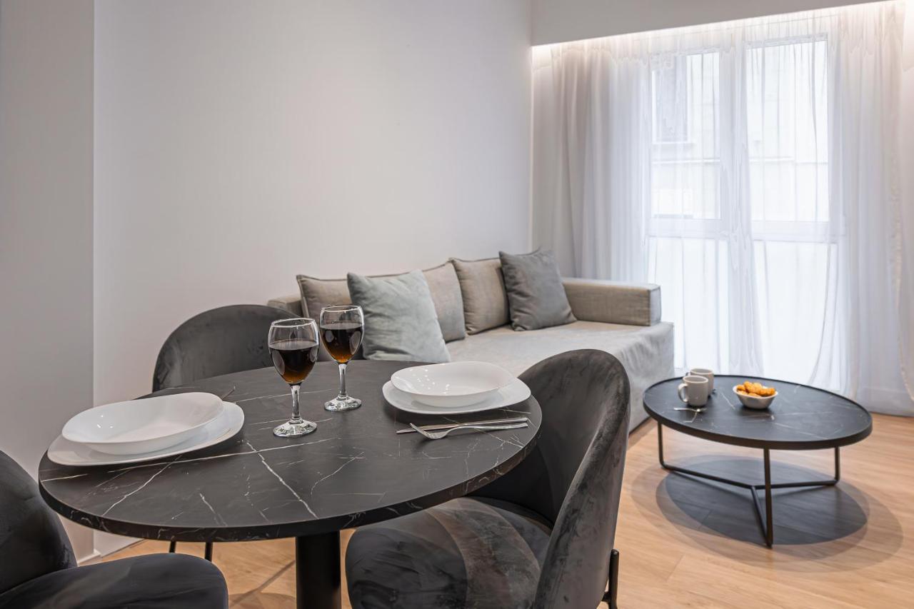Kriel Suites By Liv Homes Athene Buitenkant foto