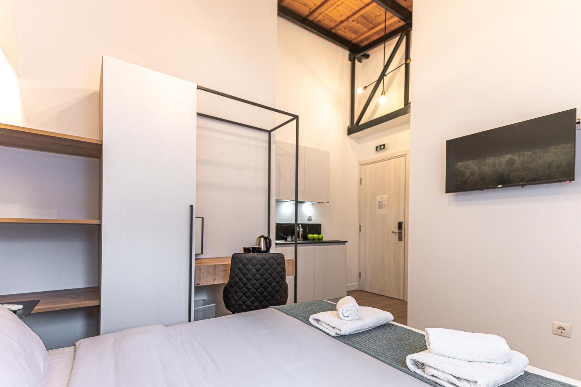 Kriel Suites By Liv Homes Athene Buitenkant foto